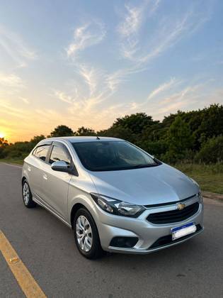 CHEVROLET ONIX 1.4 MPFI LT 8V FLEX 4P AUTOMÁTICO